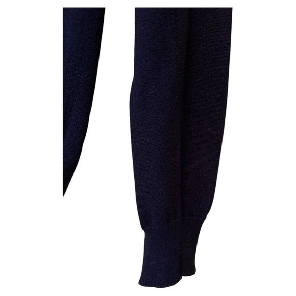 Black DIVIDED by H&M cardigan, Size M. Soft, versatile, perfect for layering. - Picture 4 of 9